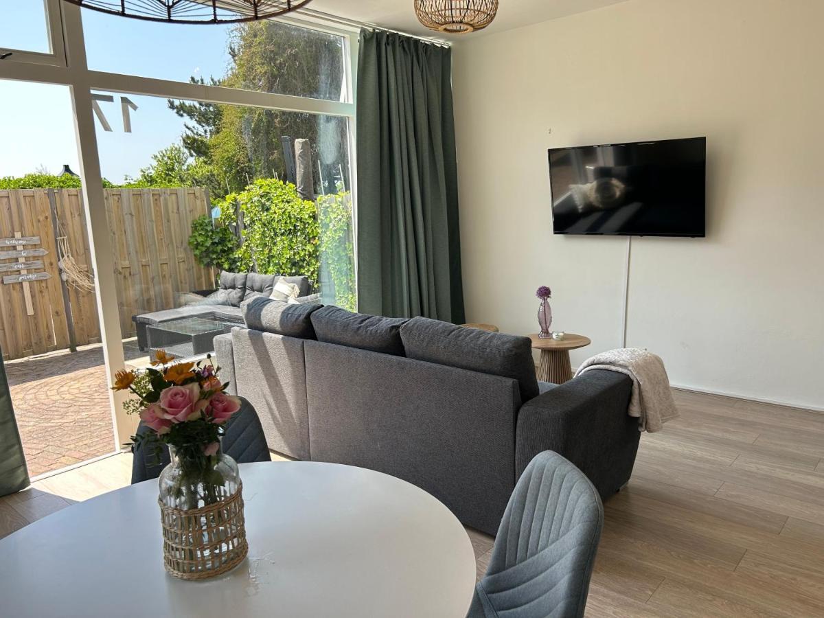 Amsterdam Beach Apartment 17, Incl Parking + Garden Zandvoort Esterno foto