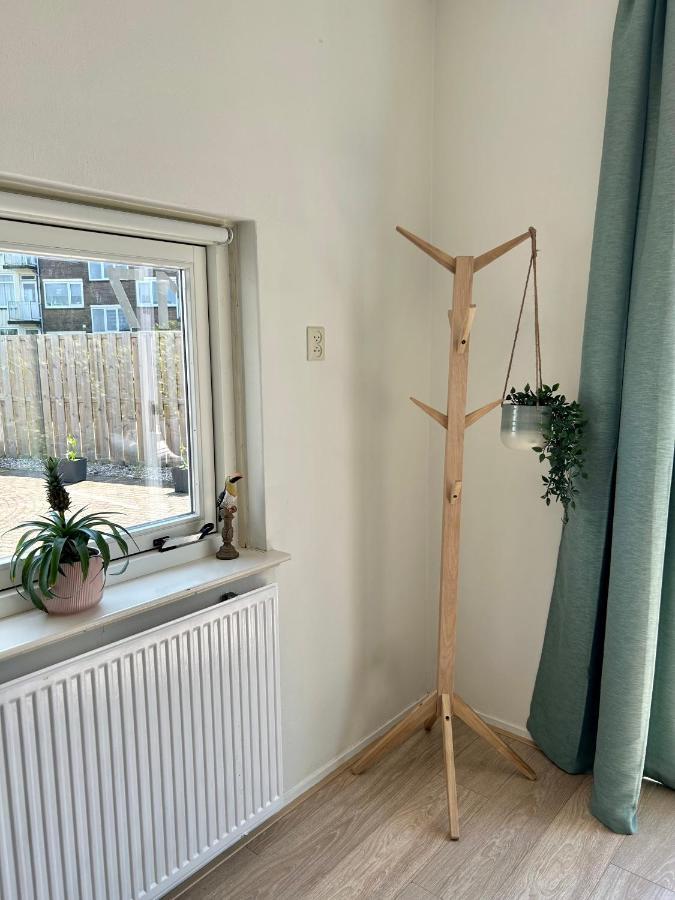 Amsterdam Beach Apartment 17, Incl Parking + Garden Zandvoort Esterno foto